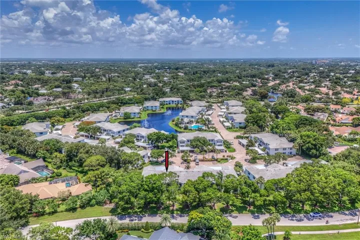 853 Tanbark Dr 105, Naples, Florida 34108