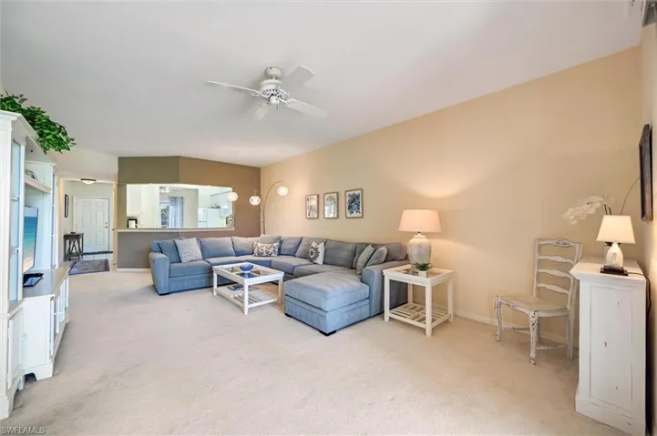 853 Tanbark Dr 105, Naples, Florida 34108