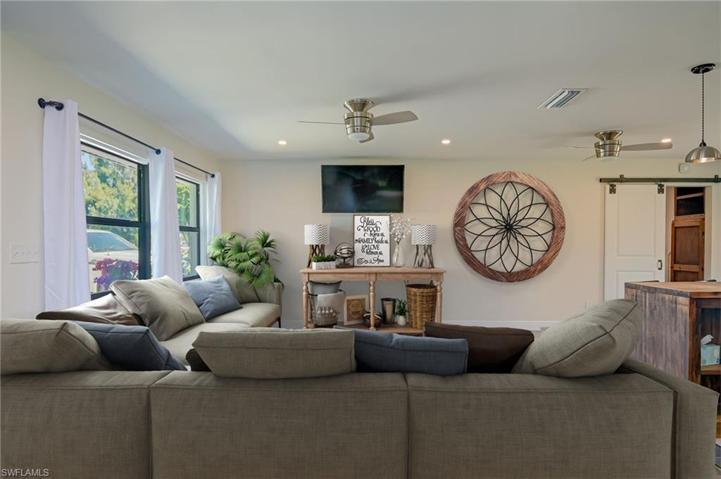 VIRTUALLY STAGED GREAT ROOM
