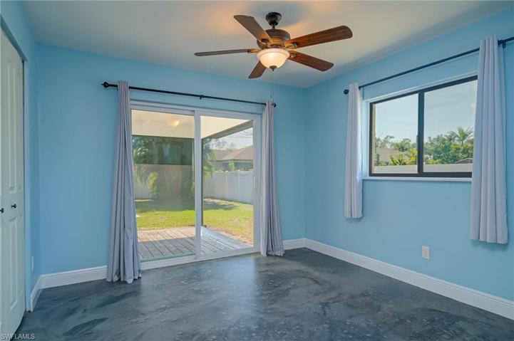 8112 San Carlos BLVD, FORT MYERS FL 33967