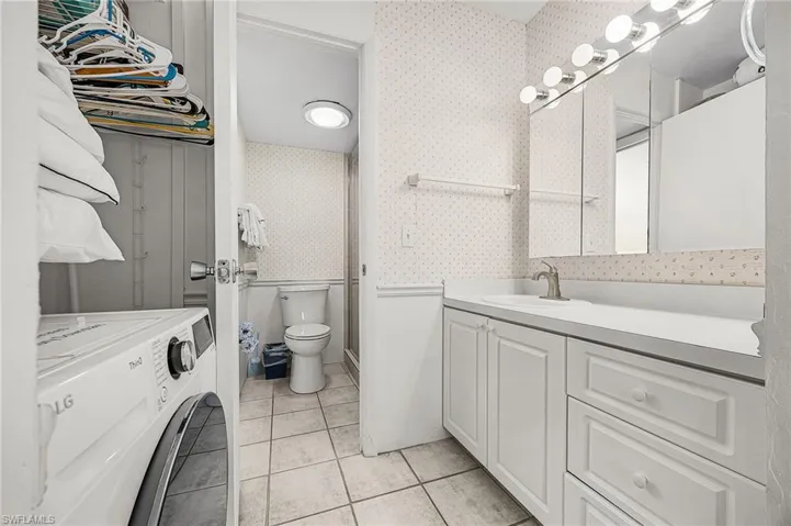 1250 Tennisplace Ct E33, Sanibel, Florida 33957