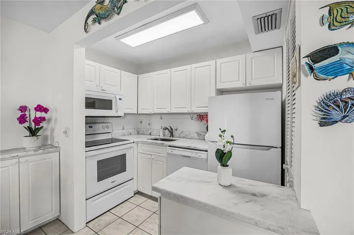 1250 Tennisplace Ct E33, Sanibel, Florida 33957