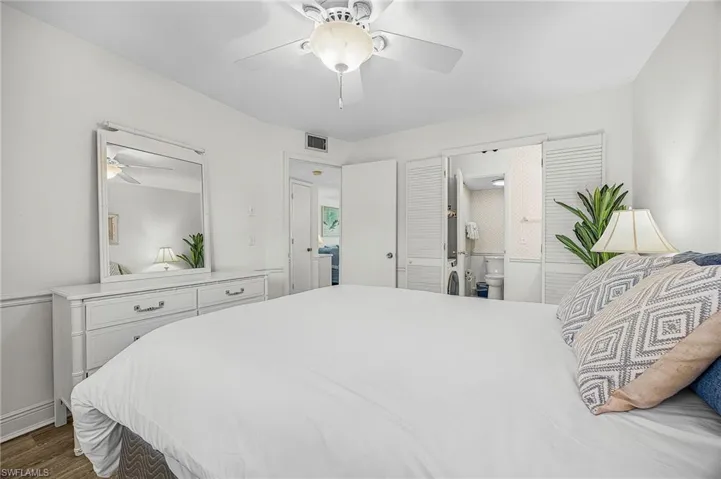 1250 Tennisplace Ct E33, Sanibel, Florida 33957