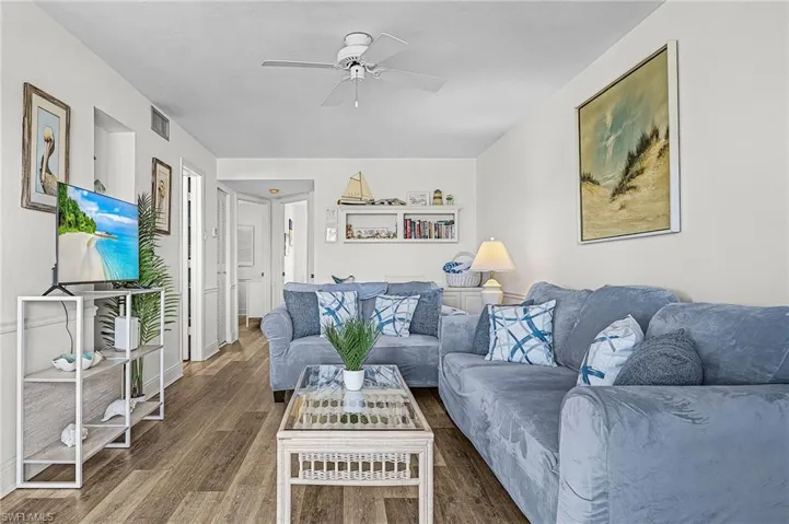 1250 Tennisplace Ct E33, Sanibel, Florida 33957