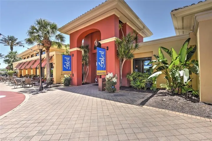 Entry to Soleil, community fitness center!
