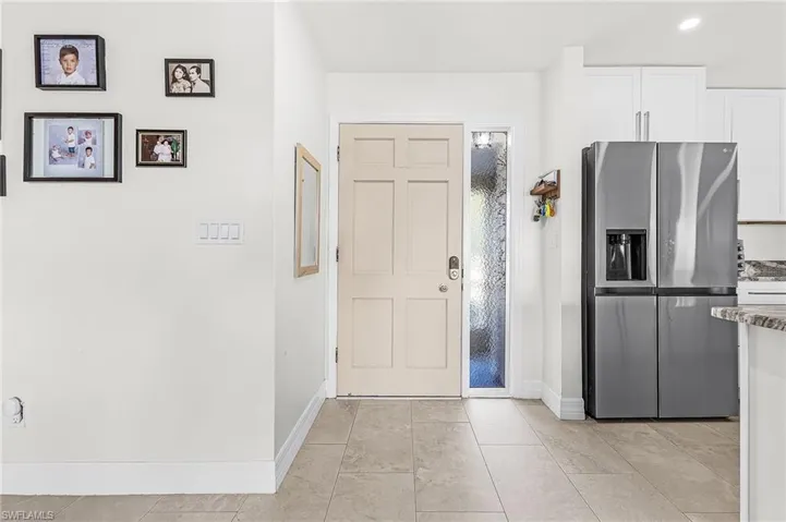 Great room/newer stainless appliances