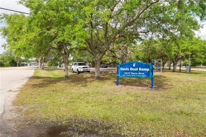 Public boat ramp