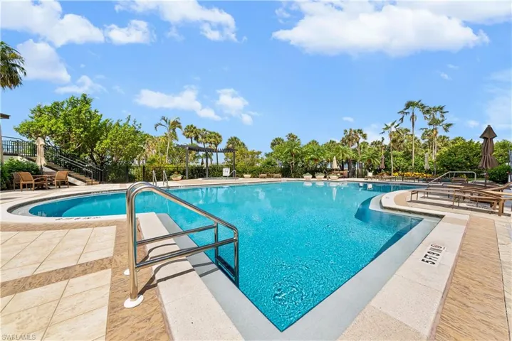 8111 Bay Colony Dr 1904, Naples, Florida 34108