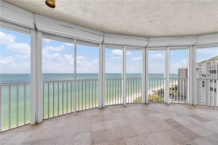 8111 Bay Colony Dr 1904, Naples, Florida 34108