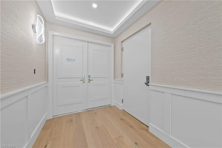 8111 Bay Colony Dr 1904, Naples, Florida 34108