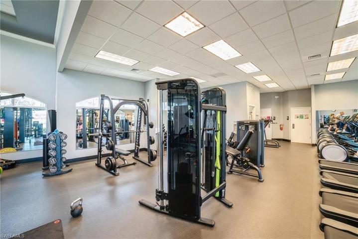 4008 Kensington High ST, NAPLES FL 34105