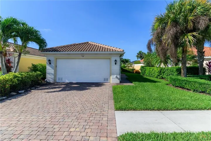 7784 Ionio Ct, Naples, Florida 34114