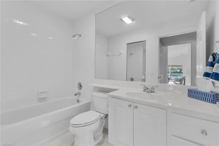 7784 Ionio Ct, Naples, Florida 34114