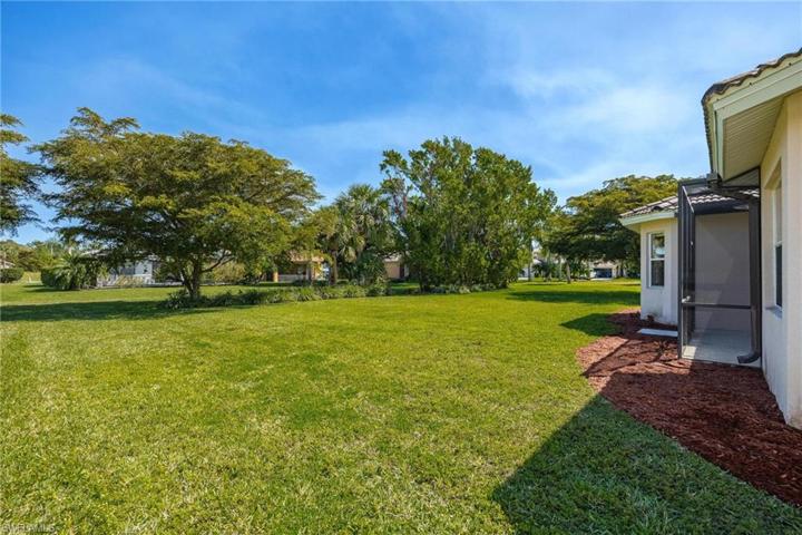 12944  Stone Tower  LOOP, Fort Myers, FL 33913