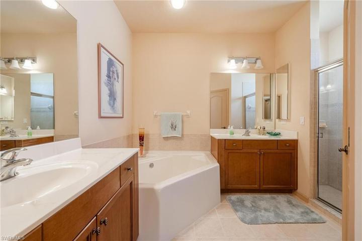 12944  Stone Tower  LOOP, Fort Myers, FL 33913