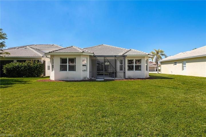 12944  Stone Tower  LOOP, Fort Myers, FL 33913