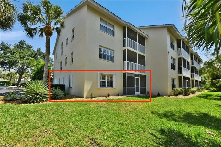 15475  Cedarwood  LN, Naples, FL 34110