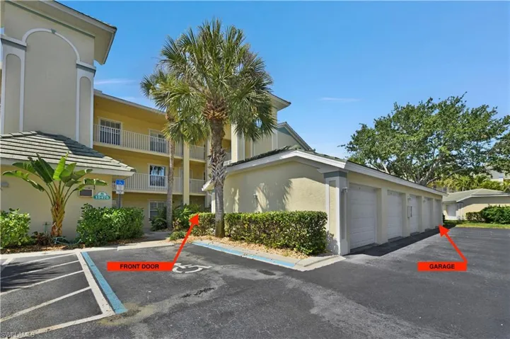 15475  Cedarwood  LN, Naples, FL 34110
