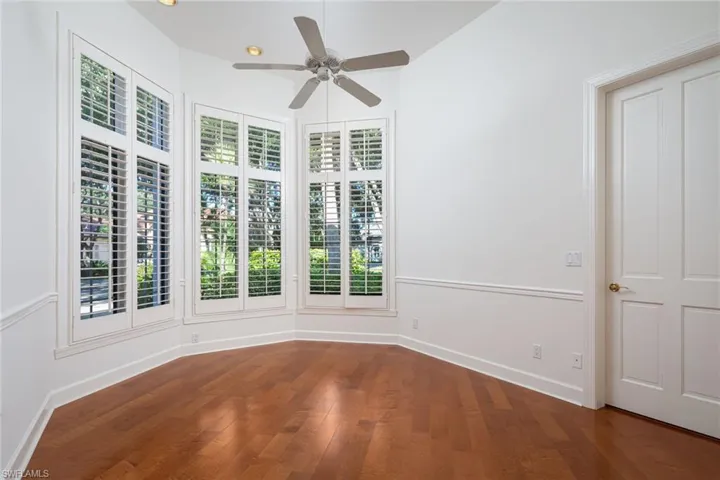 896 Barcarmil Way, Naples, Florida 34110