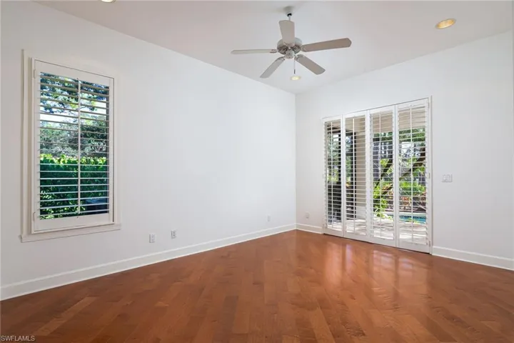 896 Barcarmil Way, Naples, Florida 34110