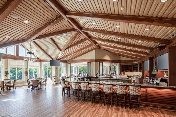 896 Barcarmil Way, Naples, Florida 34110