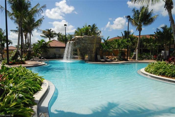 Naples Bay Club Pool