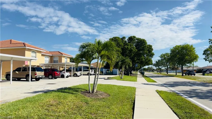4520 Skyline Blvd 109, Cape Coral, Florida 33914