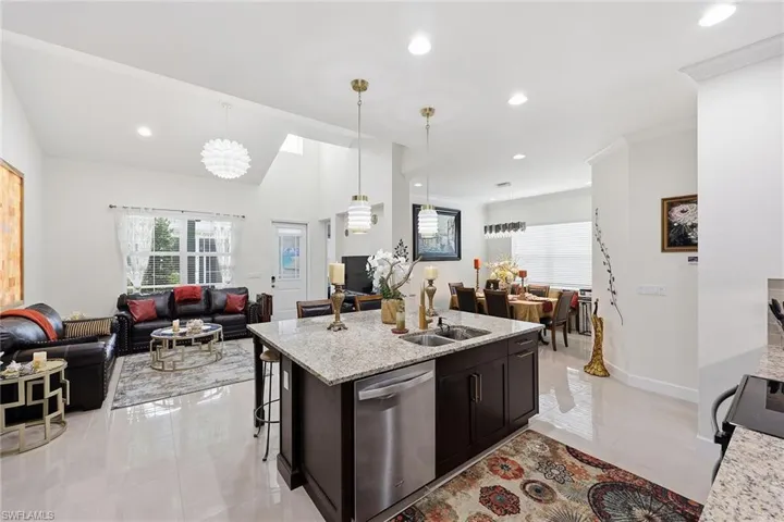 7204  Cayo Coco  LN, Naples, FL 34113
