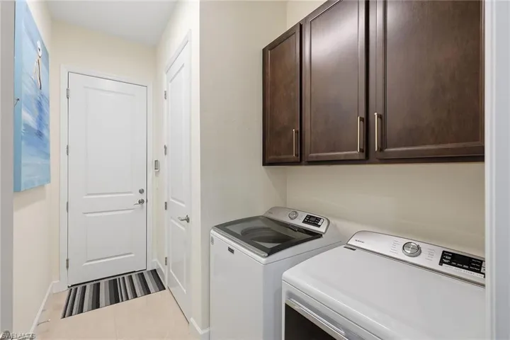7204  Cayo Coco  LN, Naples, FL 34113