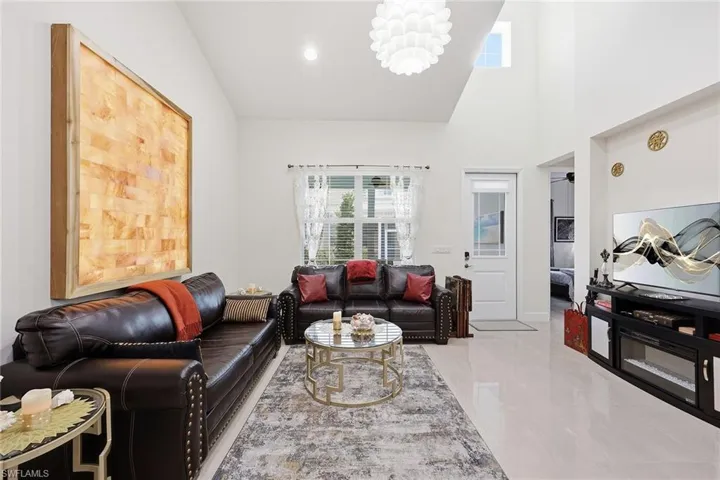 7204  Cayo Coco  LN, Naples, FL 34113