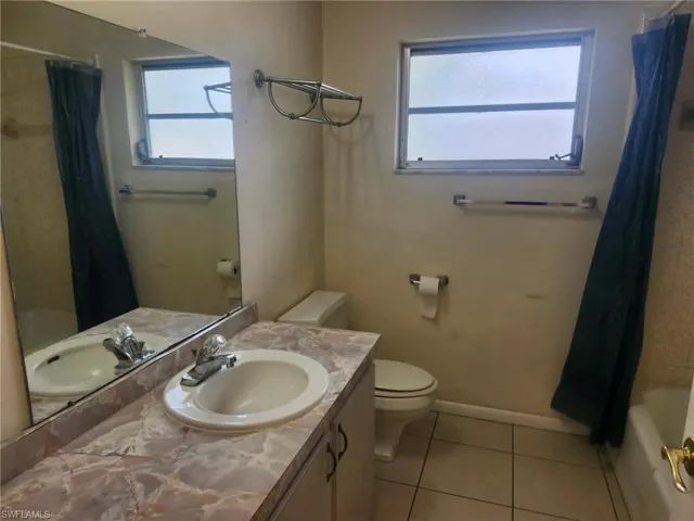 804 92nd Ave N, Naples, Florida 34108