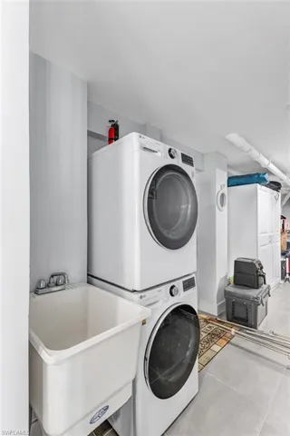 Additional Laundry Downstairs in Apartment
