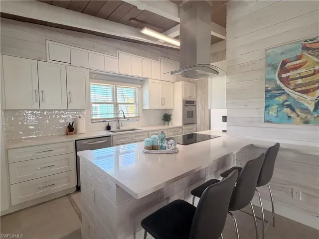 Contemporary function with multiple dining options