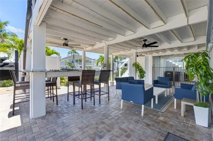 Downstairs Patio with High Top Bar area