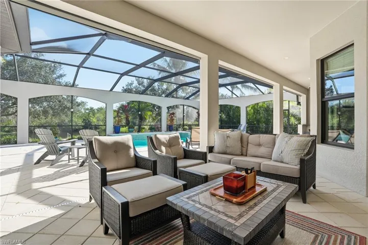 3328 Runaway Ln, Naples, Florida 34114