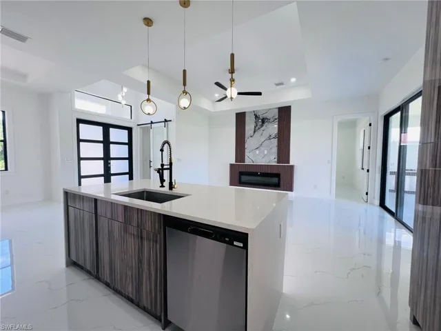 2911 27th St Sw, Lehigh Acres, Florida 33976