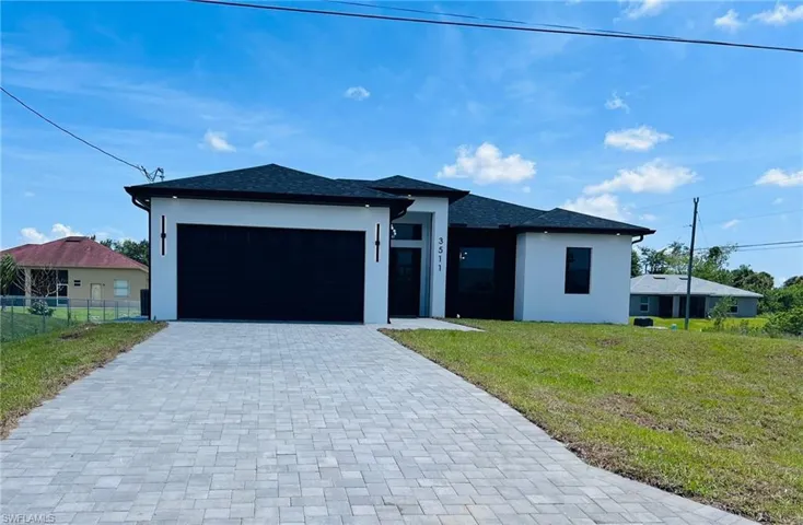2911 27th St Sw, Lehigh Acres, Florida 33976