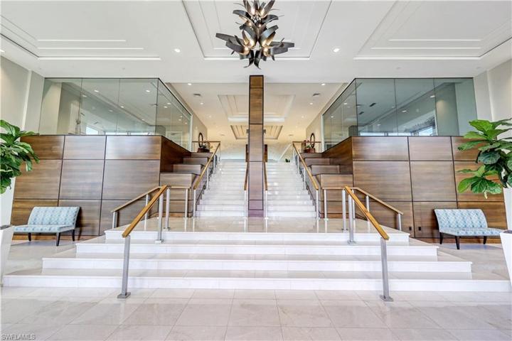 Baypointe Lobby