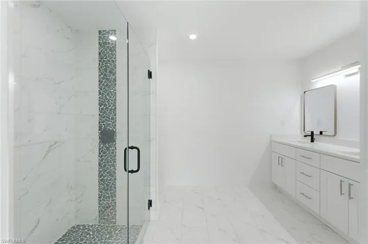 10 Nw 20th St, Cape Coral, Florida 33993