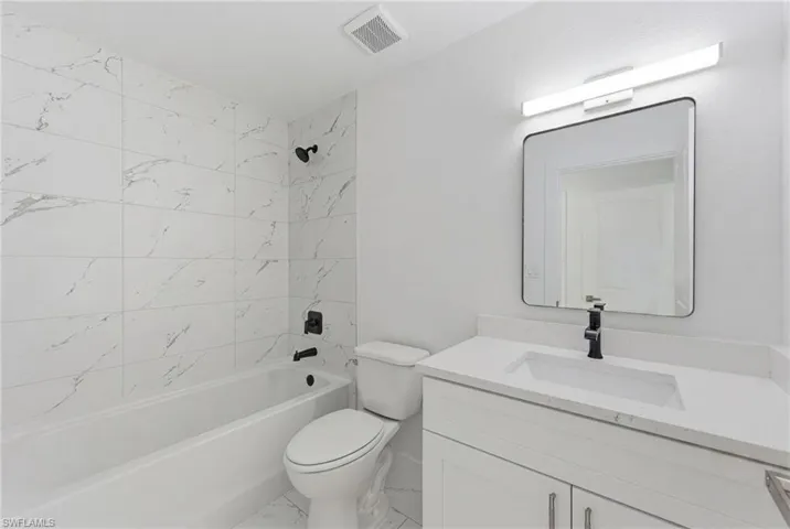 10 Nw 20th St, Cape Coral, Florida 33993