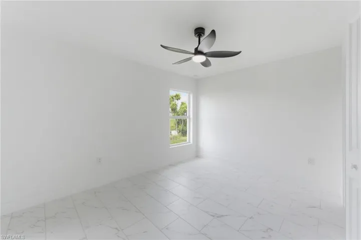 10 Nw 20th St, Cape Coral, Florida 33993