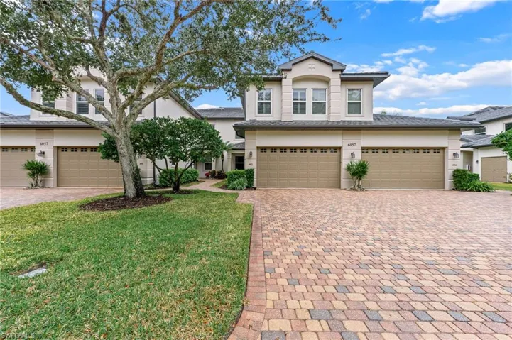 6057  Ashford  LN, Naples, FL 34110
