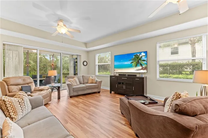 6057  Ashford  LN, Naples, FL 34110
