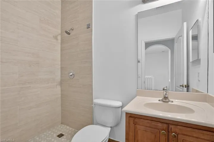 7020 Ambrosia Ln 1101, Naples, Florida 34119