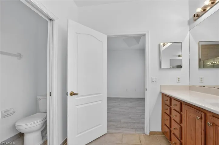 7020 Ambrosia Ln 1101, Naples, Florida 34119