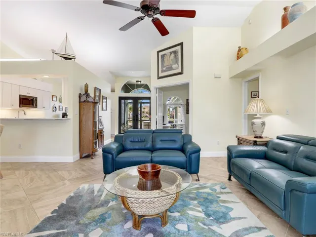 808  Belville  BLVD, Naples, FL 34104