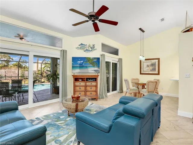 808  Belville  BLVD, Naples, FL 34104