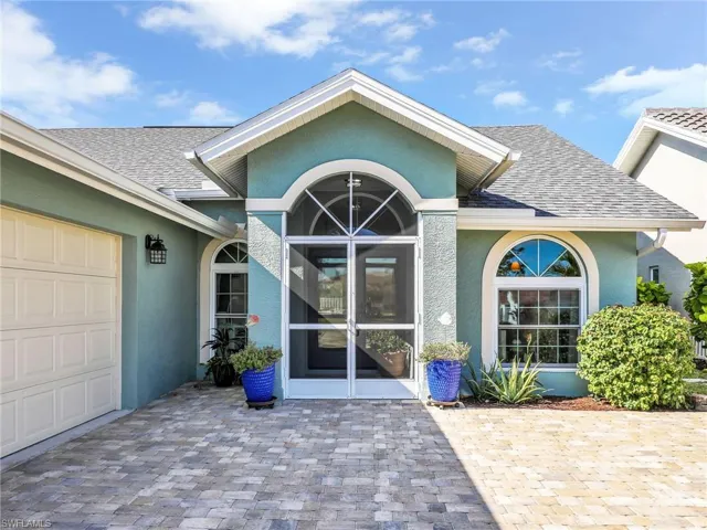 808  Belville  BLVD, Naples, FL 34104