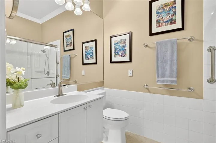 Owners' Bath For Him