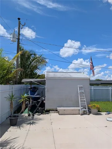 1206  Archdale  ST, Lehigh Acres, FL 33936